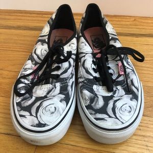 VANS Authentic Digi Roses Print